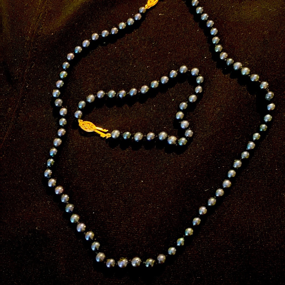 14kt gold clasp blue pearl necklace and bracelet set